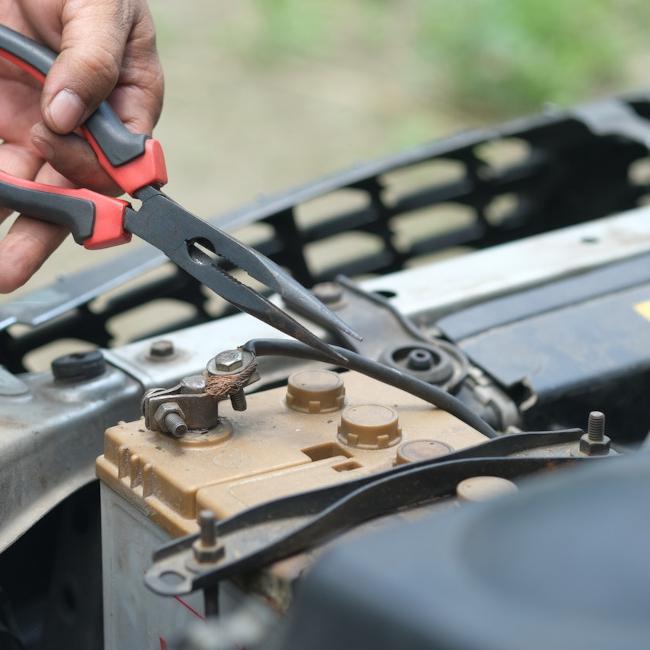 Your Guide to Disconnecting Your Battery