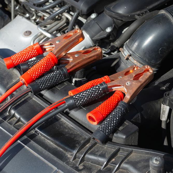 When to Replace Your Car Battery: Warning Signs You Shouldn’t Ignore