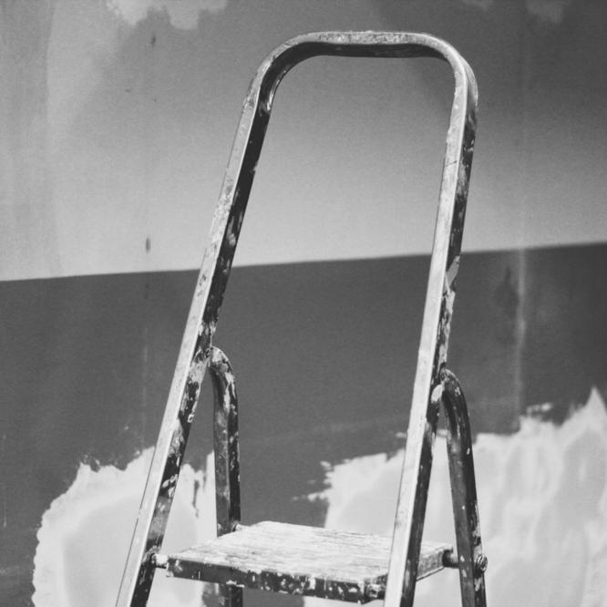 Using Ladders: Stay Safe