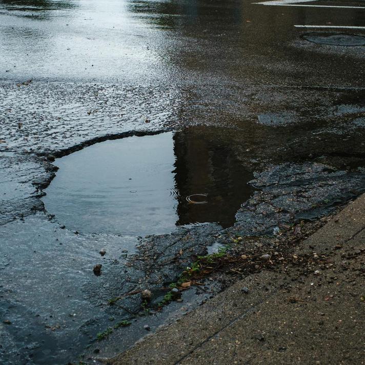 Potholes: Reporting a Problem and Claiming for Damage